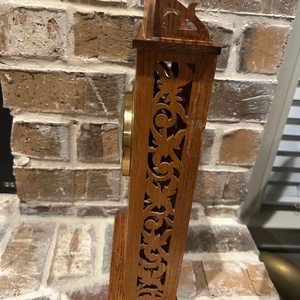 Elegant Brown Wooden Mantel Clock